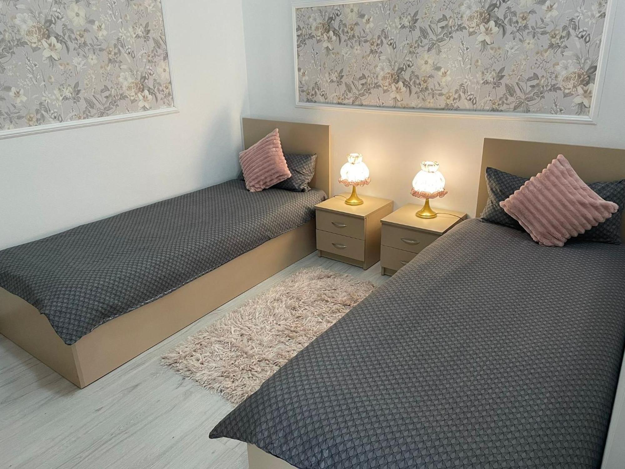 Sara Apartament ลูโกจ ภายนอก รูปภาพ